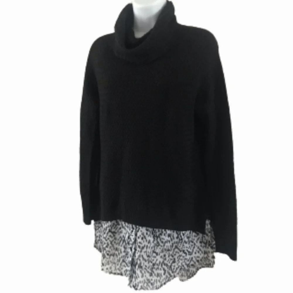 Como Black Sweater